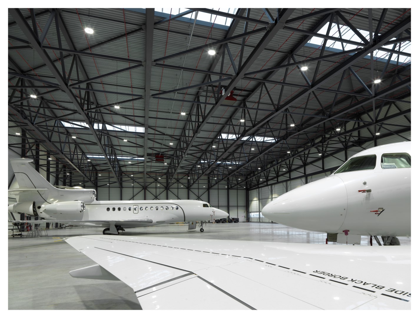 APP Abelag Brussels Airport BE SYL Start LED Highbay 01 Large